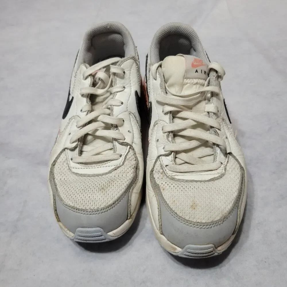 Nike AirMax Shoes Women Size 7 Grey Pink Comfort Athletic Sneaker Lace Up DV2189